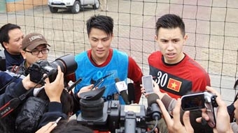 Cầu thủ Việt kiều