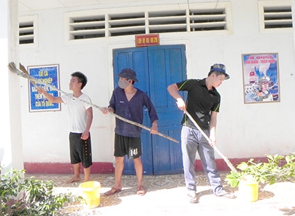 Náo nức đón Tết nơi đầu sóng, ngọn gió
