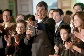 Rafael Correa tái đắc cử Tổng thống Ecuador