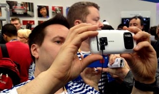 Chờ đợi gì ở triển lãm công nghệ di động lớn nhất năm 2013?