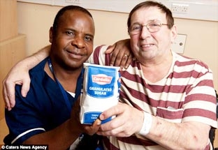 Đường giúp vết thương mau lành hơn kháng sinh