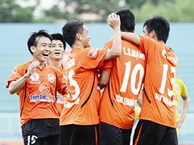 SHB Đà Nẵng và XMXT Sài Gòn  

ai sẽ là chủ nhân Siêu cúp Quốc gia 2012