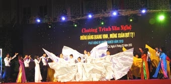 Dâng đời những khúc ca xuân