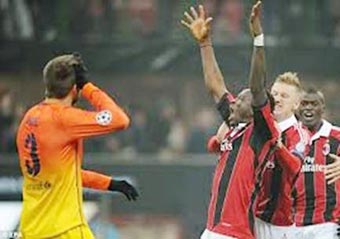 Nhìn lại cách AC Milan đánh bại 
“gã khổng lồ” Barcelona