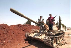 Ai  trang bị vũ khí 
hạng nặng cho FSA?