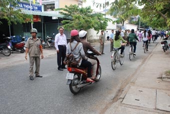 MÔ HÌNH TỔ AN TOÀN GIAO THÔNG PHÁT HUY HIỆU QUẢ