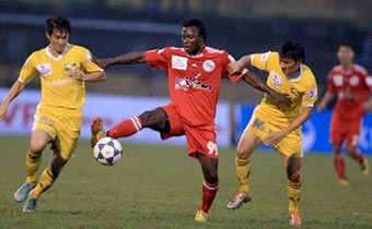 Những tín hiệu lạc quan từ V-League 2013
