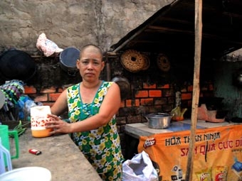 Chị Xoàn mong được giúp đỡ điều trị bệnh