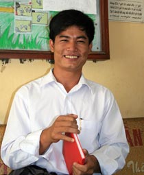 Noi theo tấm gương tự học của Bác
