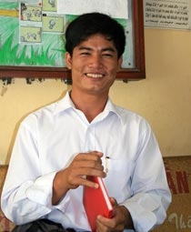 Noi theo tấm gương tự học của Bác