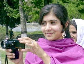 Bé gái bị Taliban bắn ở Pakistan đã đi học trở lại