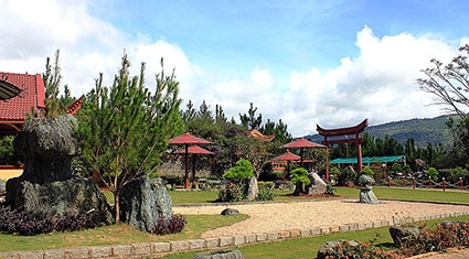 Vãn cảnh Trúc Lâm Viên