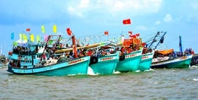 Tưng bừng lễ hội Nghinh Ông