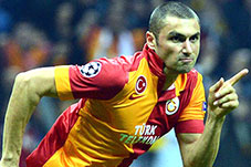 Burak Yilmaz “Cỗ máy ghi bàn” của Galatasaray