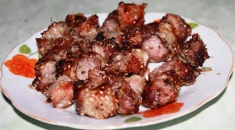 Heo bản nướng mè