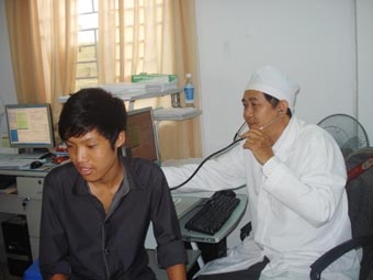 Quyết tâm khắc phục hạn chế, 
xây dựng đảng bộ trong sạch vững mạnh