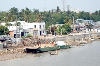 Cần công khai quy hoạch, 
đảm bảo tái định cư cho dân