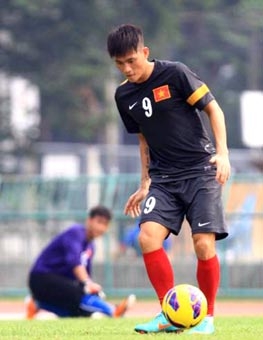 “Tăng nhiệt” trên sân Vinh