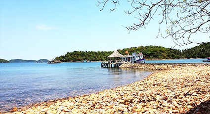 Ngủ đêm ở Hòn Đước