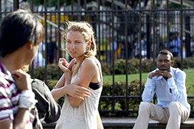 Ngành công nghiệp không khói bị đe dọa vì vấn nạn cưỡng hiếp