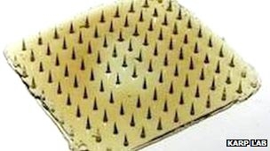 Băng dán "siêu dính" an toàn cho vết thương hở