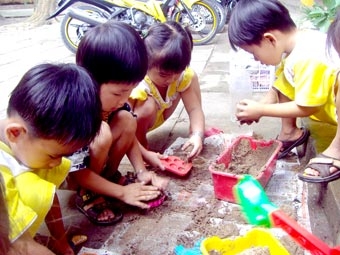 Giúp con chữa tật nói ngọng