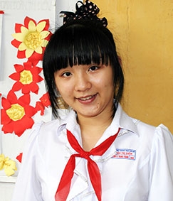 Những bông hoa dâng Bác