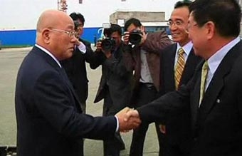 Cố vấn cấp cao Nhật Bản bất ngờ thăm Triều Tiên