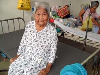 Thận trọng với thuốc kháng viêm corticoid