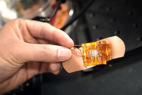 Cảm biến cực nhạy  triển vọng cho da nhân tạo