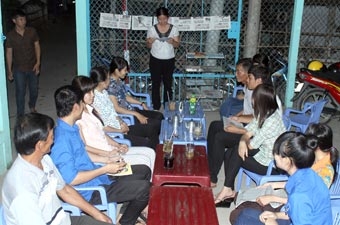 Giải cơn khát sách báo cho ven đô