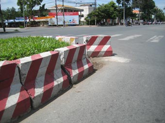 Cần kịp thời phát hiện, khắc phục hư hỏng kết cấu hạ tầng
giao thông đường bộ