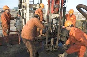 “Cơn khát năng lượng” của Trung Quốc ngày càng trầm trọng