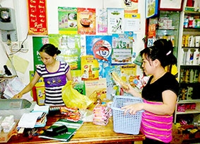 “Nở rộ” cửa hàng tiện ích