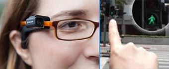 Camera hỗ trợ người khiếm thị OrCam