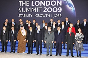 Đến lượt tình báo Anh bị Edward Snowden “thổi còi”