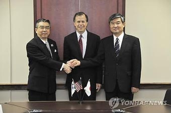 Thêm những nỗ lực “phi hạt nhân hóa” 
Bán đảo Triều Tiên