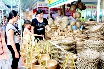 Khai mạc Hội chợ Công thương khu vực ĐBSCL năm 2013 tại tỉnh Hậu Giang