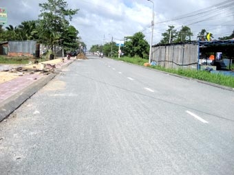 Giúp hội viên phụ nữ nâng cao ý thức chấp hành Luật Giao thông đường bộ