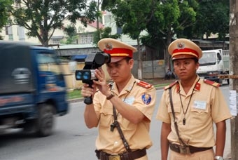Cao điểm xử lý vi phạm tốc độ đối với doanh nghiệp vận tải 
và người điều khiển phương tiện cơ giới đường bộ