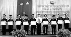 Sơ kết, đánh giá kết quả nửa nhiệm kỳ thực hiện Nghị quyết Đại hội đảng bộ