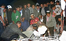 Động đất gây thiệt hại nặng nề 

tại Indonesia