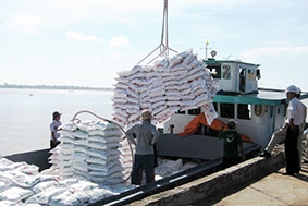 Phát triển thương mại, động lực 

thúc đẩy tăng trưởng xuất khẩu