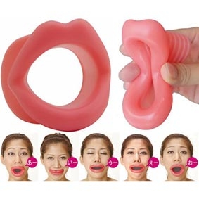 Giữ khuôn mặt xinh đẹp nhờ "đôi môi cao su"