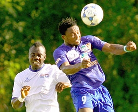 Đường về phố núi “gập ghềnh”