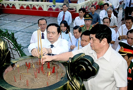 Nhiều hoạt động thiết thực kỷ niệm 

66 năm Ngày Thương binh Liệt sĩ