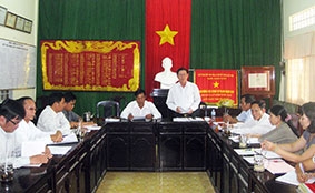 Tập trung khắc phục khuyết điểm, lãnh đạo thực hiện tốt nhiệm vụ chính trị của địa phương
