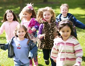 Ăn, ngủ hợp lý giúp trẻ cải thiện thành tích học tập