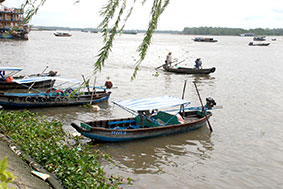 Thực hiện các biện pháp an toàn giao thông đường thủy nội địa trong mùa mưa, lũ