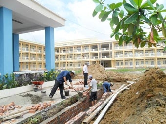 Phấn khởi vào năm học mới